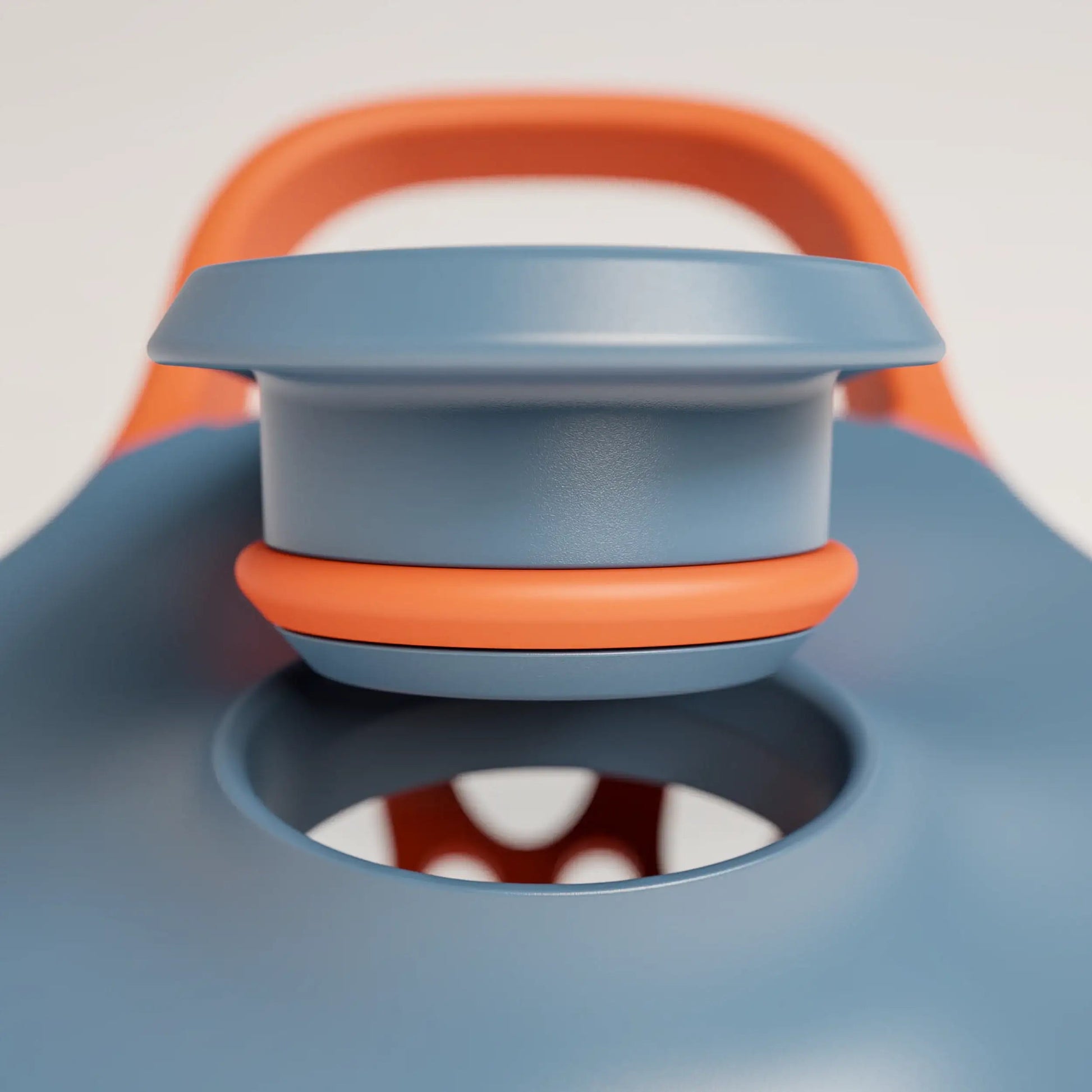 ecozen-performance-shaker-bottle-y9 SHKR_24700_P-S1.1_midnightBlue_burntOrange_2_2_MPCloop_edit.png