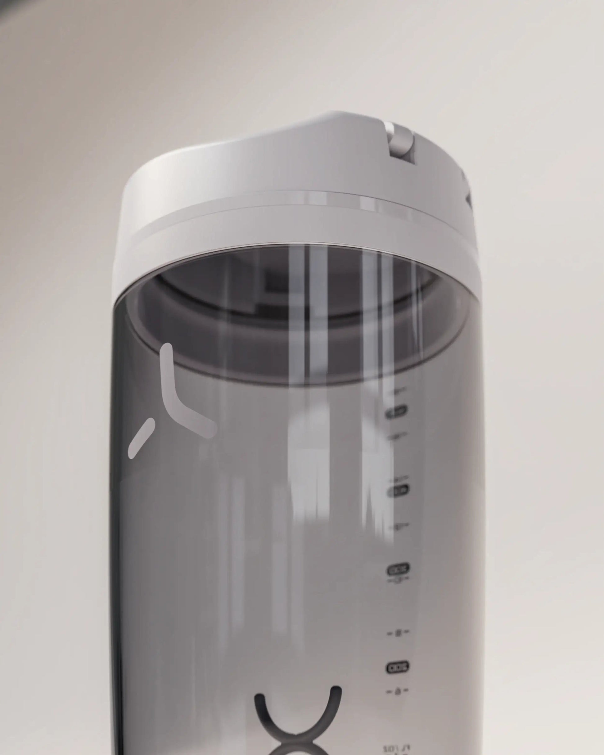 electric-shaker-bottle-g3 VM_LiPo_3.7-700_v1_coolGray_4x5_noNUTRiPOD_1_4_xLowLoop_EDIT.png