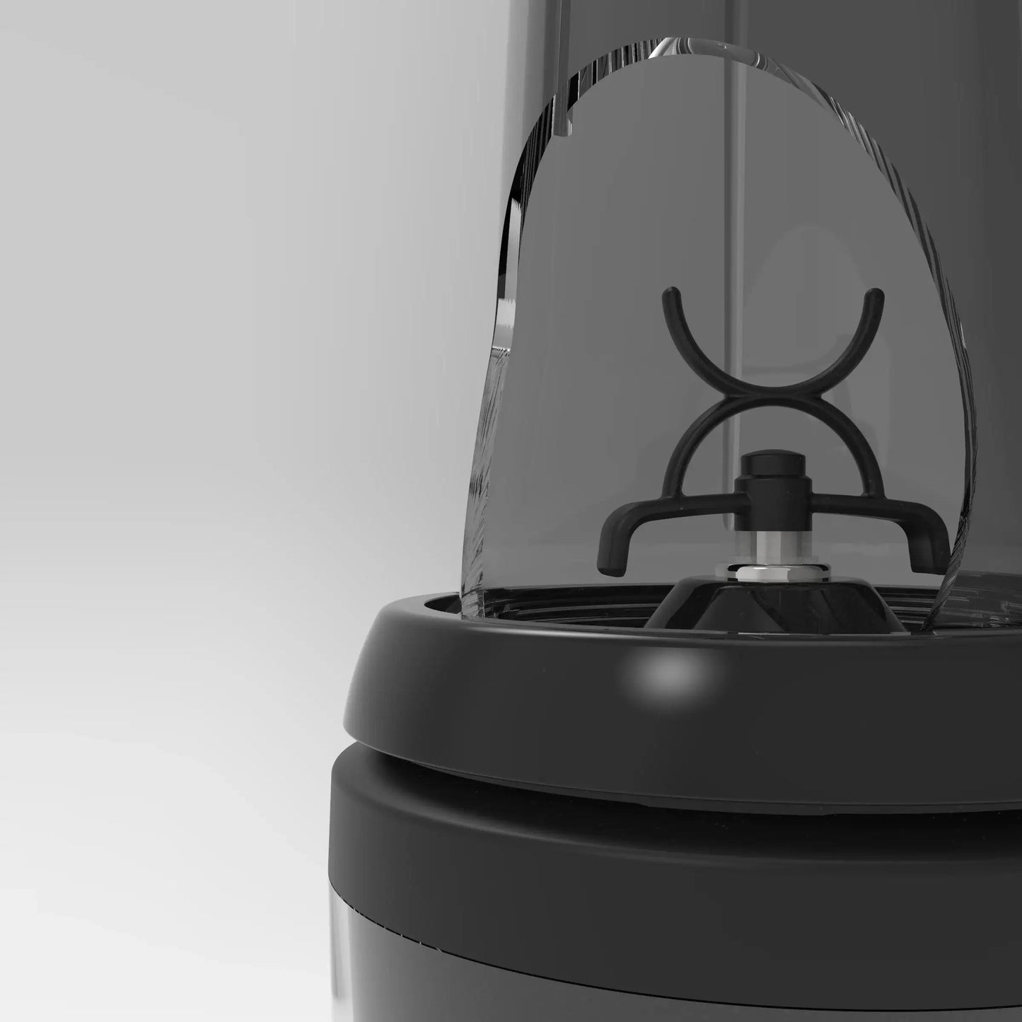 nutrition-and-protein-blender-c4 xblade_cutaway.1661.jpg